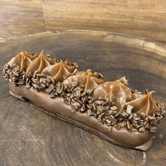 Eclair de brigadeiro (und)  