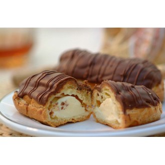 Eclair de chocolate (und)  