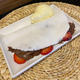 Tapioca de creme de avelã e morango